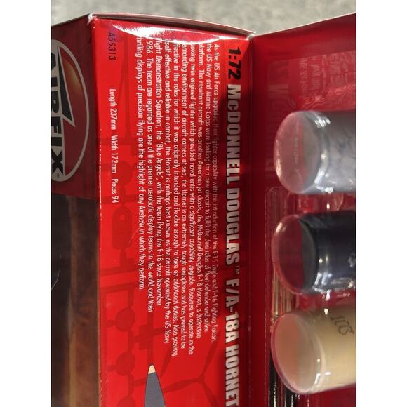 Airfix McDonnell Douglas F/A-18A Hornet #A55313 1:72 w/ Glue, Paint & Brushes - Picture 6 of 9